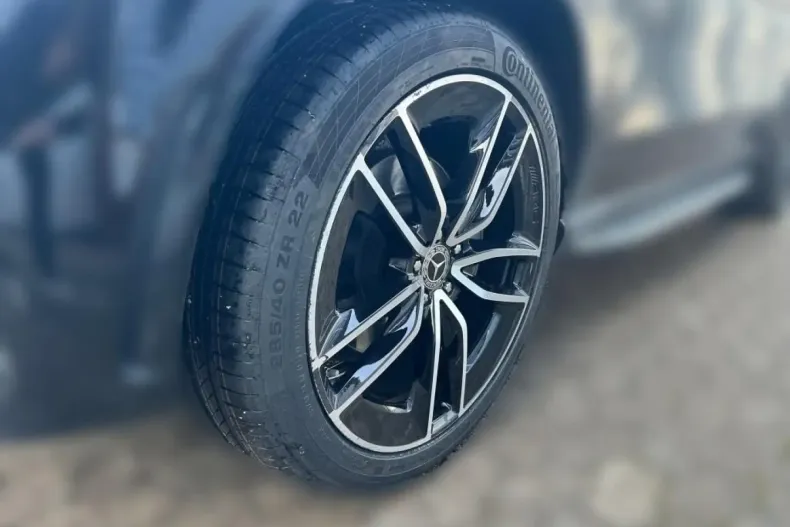 Mercedes-Benz GLE 400 din 2022 cu 20.510 km - oferta MER170669 - foto 4