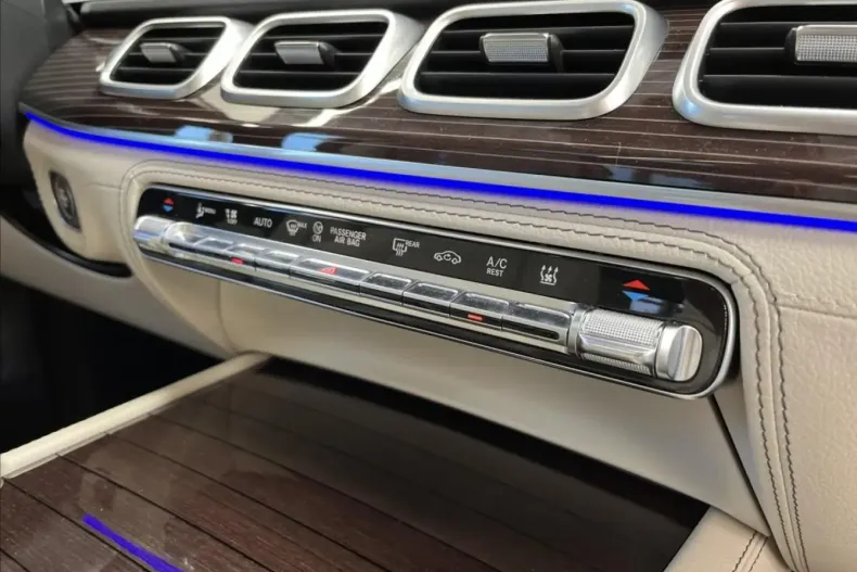 Mercedes-Benz GLE 580 din 2023 cu 61.261 km - oferta MER170671 - foto 20