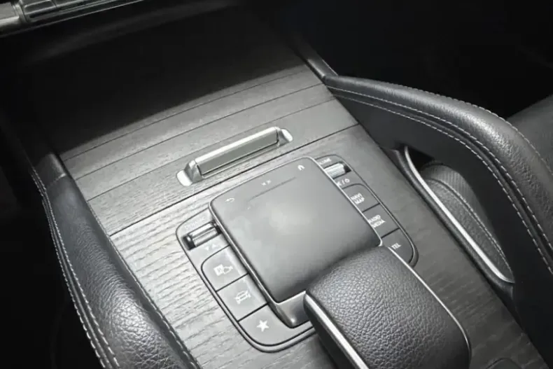 Mercedes-Benz GLE 580 din 2022 cu 59.888 km - oferta MER170673 - foto 20