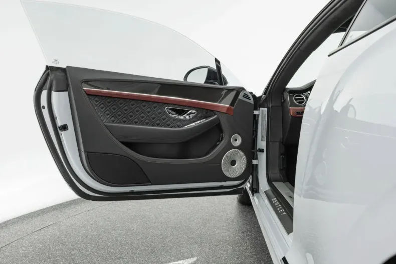 Bentley Continental GT din 2024 cu 1.010 km - oferta BEN170677 - foto 28