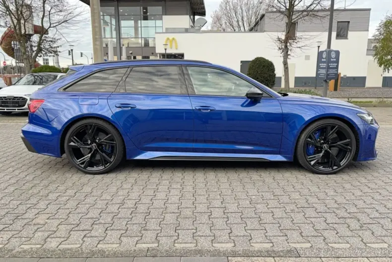Audi RS6 din 2023 cu 49.691 km - oferta AUD170684 - foto 5