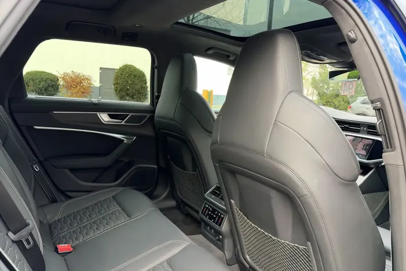 Audi RS6 din 2023 cu 49.691 km - oferta AUD170684 - foto 14