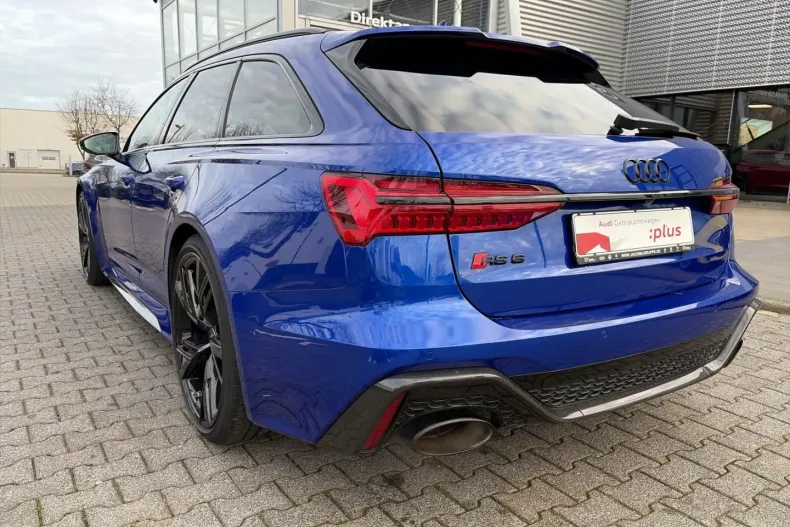 Audi RS6 din 2023 cu 49.691 km - oferta AUD170684 - foto 17