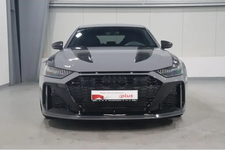 Audi RS6 din 2024 cu 3.904 km - oferta AUD170687 - foto 2