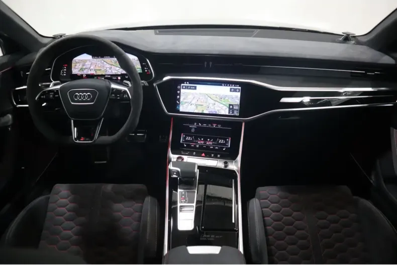 Audi RS6 din 2024 cu 3.904 km - oferta AUD170687 - foto 8