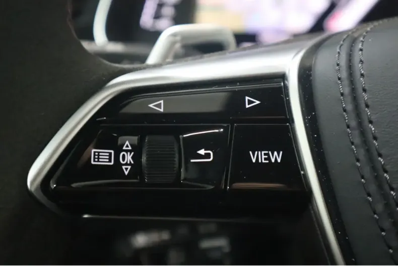 Audi RS6 din 2024 cu 3.904 km - oferta AUD170687 - foto 22