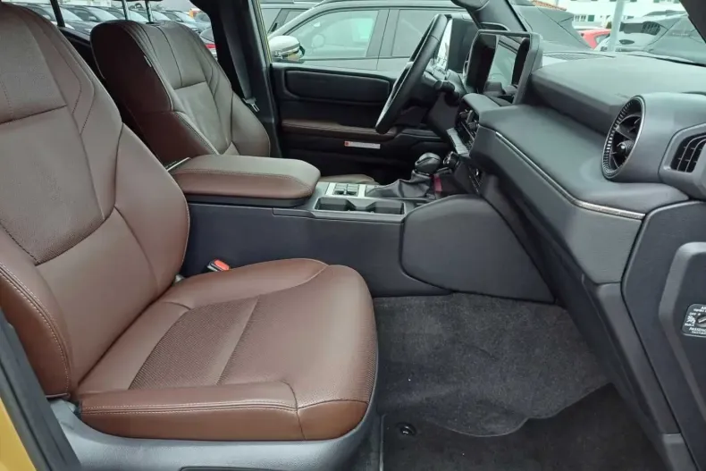 Toyota Land Cruiser din 2024 cu 3.900 km - oferta TOY170691 - foto 7