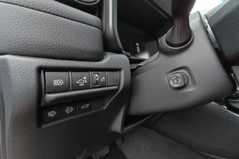 Toyota Land Cruiser din 2024 cu 3.900 km - oferta TOY170691 - foto 12