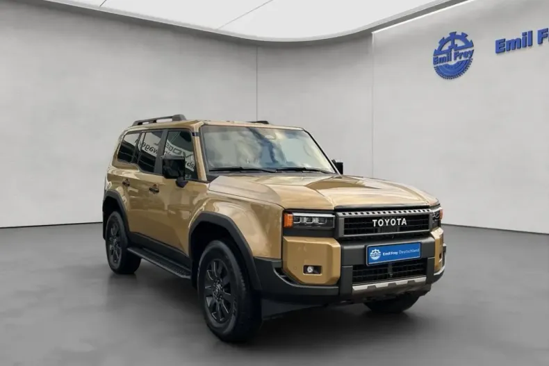 Toyota Land Cruiser din 2024 cu 18.750 km - oferta TOY170695 - foto 1