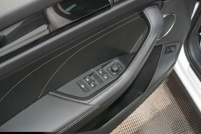 Skoda Kodiaq din 2022 cu 56.394 km - oferta SKO170697 - foto 19