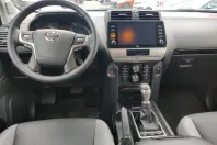 Toyota Land Cruiser din 2024 cu 10.800 km - oferta TOY170699 - foto 10