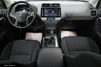 Toyota Land Cruiser din 2023 cu 58.750 km - oferta TOY170706 - foto 4