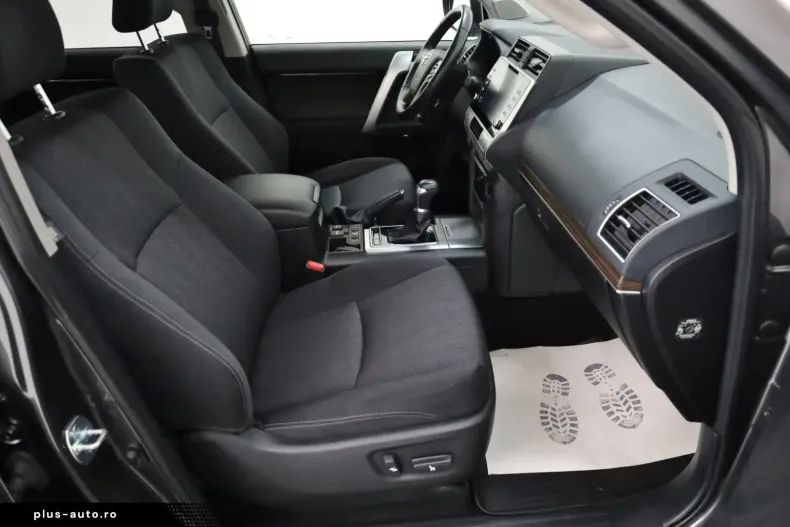 Toyota Land Cruiser din 2023 cu 58.750 km - oferta TOY170706 - foto 5