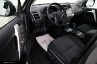 Toyota Land Cruiser din 2023 cu 58.750 km - oferta TOY170706 - foto 8