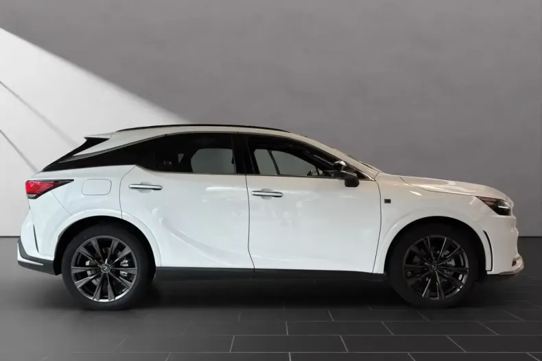 Lexus RX 450 din 2024 cu 23.824 km - oferta LEX170710 - foto 7