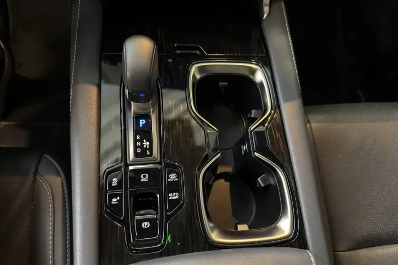 Lexus RX 450 din 2024 cu 23.824 km - oferta LEX170710 - foto 14