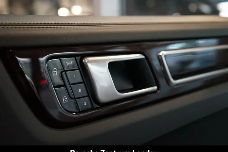 Porsche Cayenne din 2021 cu 70.000 km - oferta POR170719 - foto 27