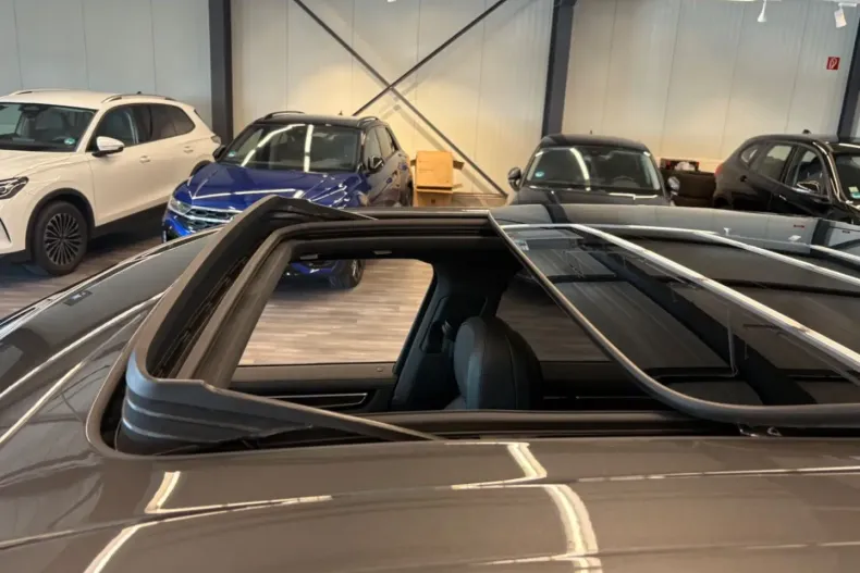 Porsche Cayenne din 2022 cu 70.800 km - oferta POR170720 - foto 9