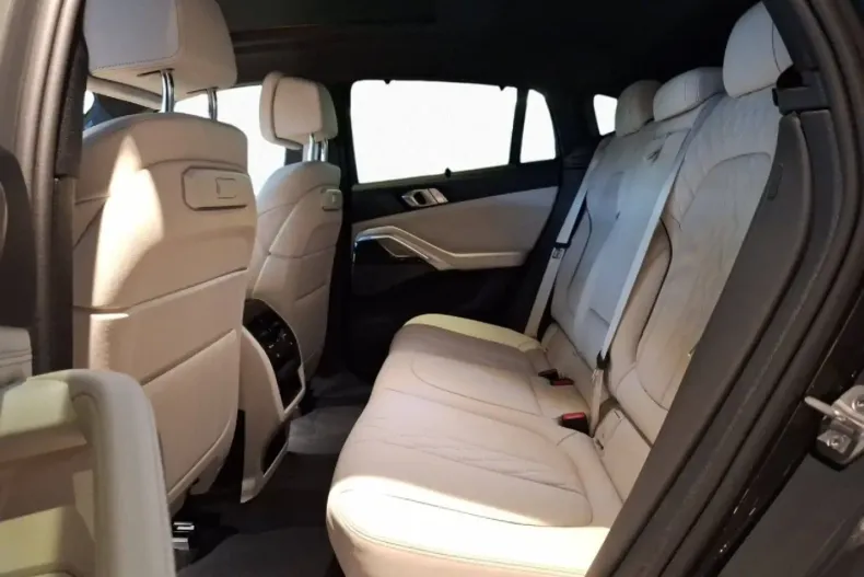 BMW X6 din 2024 cu 8.360 km - oferta BMW170755 - foto 8