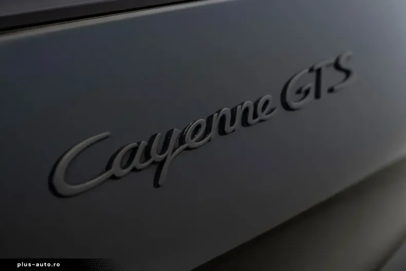 Porsche Cayenne din 2022 cu 73.500 km - oferta POR170762 - foto 12