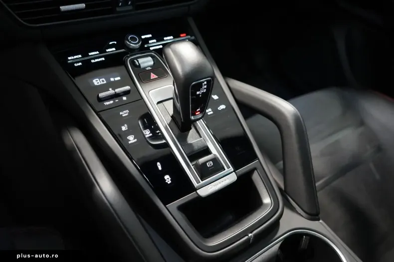 Porsche Cayenne din 2021 cu 34.576 km - oferta POR170764 - foto 15