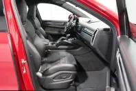 Porsche Cayenne din 2021 cu 34.576 km - oferta POR170764 - foto 24