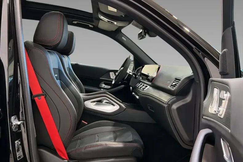 Mercedes-Benz GLE 53 AMG din 2025 cu 21.582 km - oferta MER170768 - foto 11