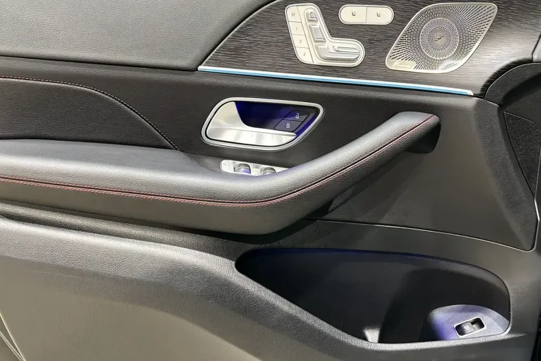 Mercedes-Benz GLE 53 AMG din 2025 cu 21.582 km - oferta MER170768 - foto 13