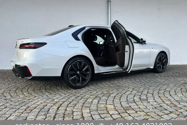 BMW i7 din 2024 cu 23.206 km - oferta BMW170774 - foto 4