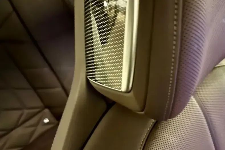 BMW i7 din 2024 cu 23.206 km - oferta BMW170774 - foto 24