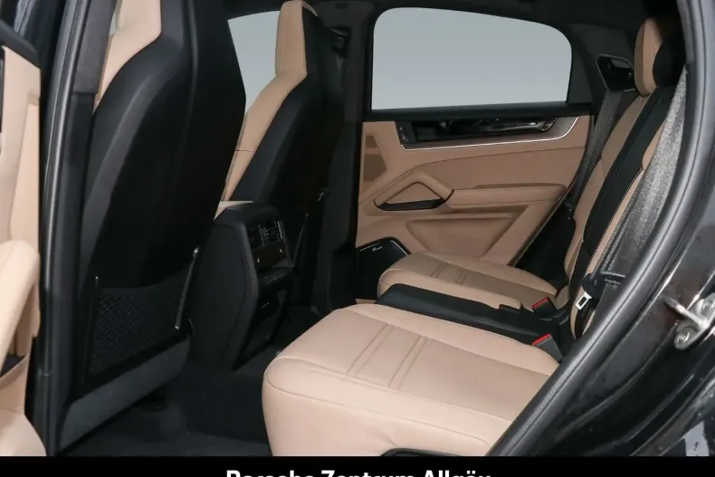 Porsche Cayenne din 2024 cu 55.100 km - oferta POR170775 - foto 12