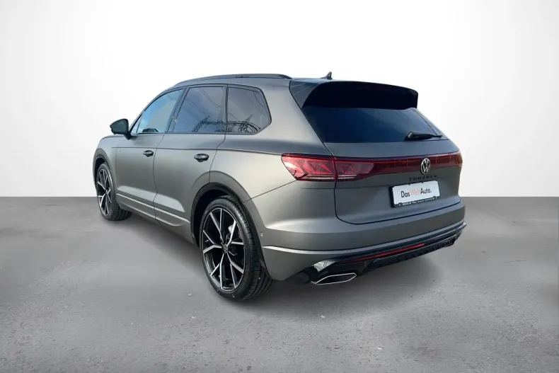 Volkswagen Touareg din 2025 cu 9.285 km - oferta VOL170779 - foto 3