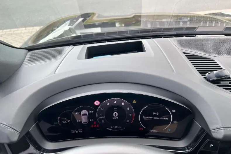 Porsche Cayenne din 2024 cu 22.201 km - oferta POR170787 - foto 14