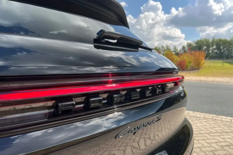 Porsche Cayenne din 2024 cu 22.201 km - oferta POR170787 - foto 29