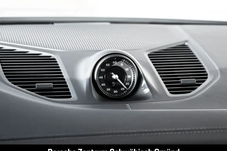 Porsche Cayenne din 2024 cu 26.900 km - oferta POR170788 - foto 32