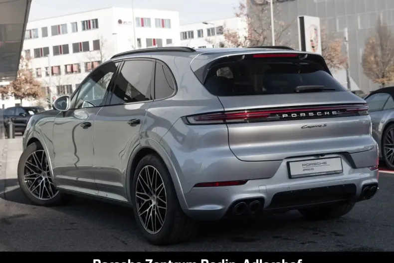 Porsche Cayenne din 2024 cu 27.130 km - oferta POR170790 - foto 3