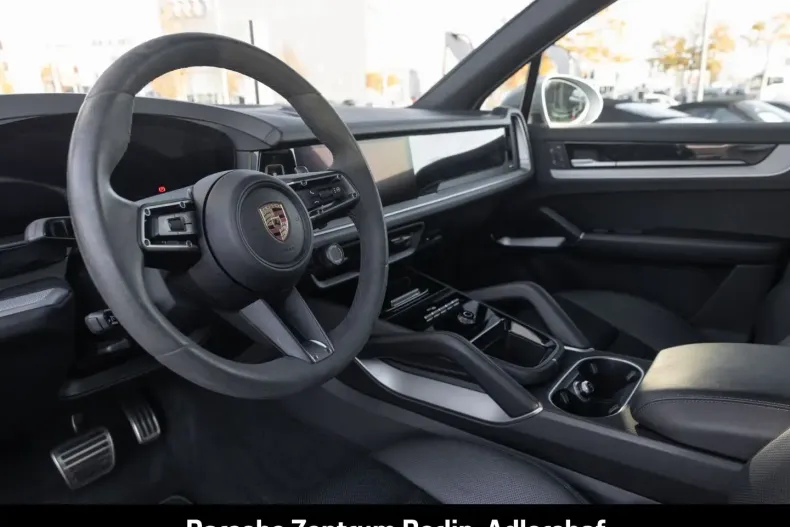 Porsche Cayenne din 2024 cu 27.130 km - oferta POR170790 - foto 4