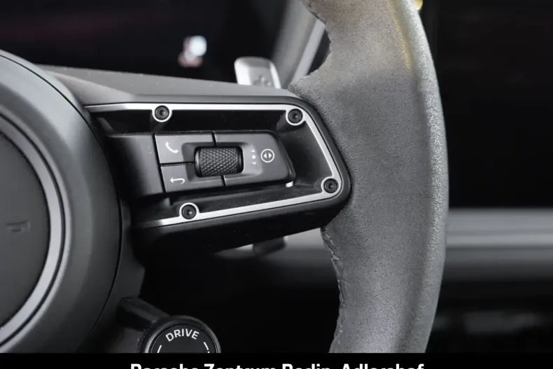 Porsche Cayenne din 2024 cu 27.130 km - oferta POR170790 - foto 25