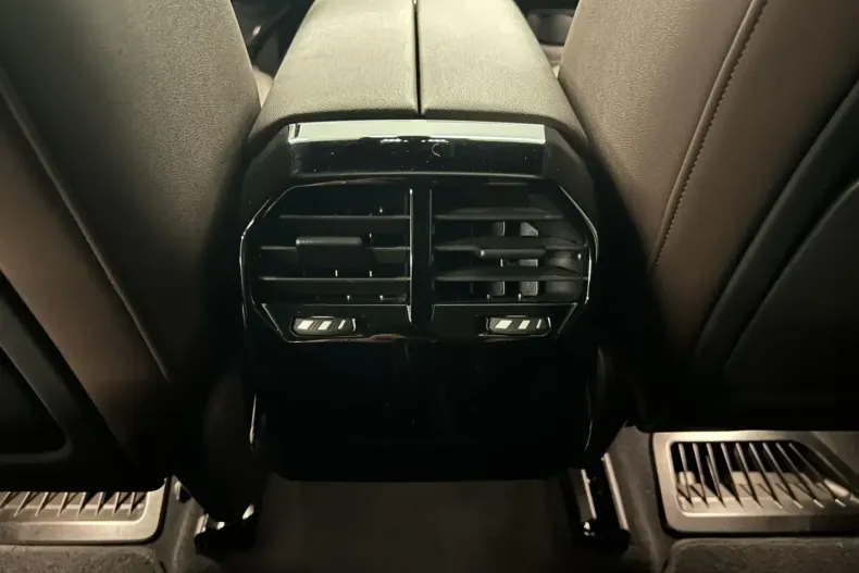 BMW iX din 2023 cu 34.693 km - oferta BMW170794 - foto 16