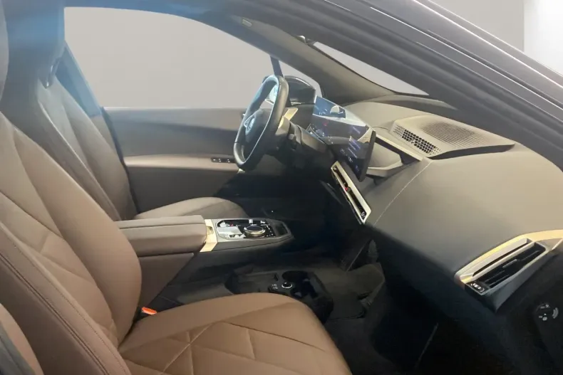 BMW iX din 2024 cu 43.600 km - oferta BMW170795 - foto 5