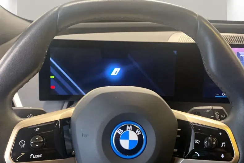 BMW iX din 2024 cu 43.600 km - oferta BMW170795 - foto 12