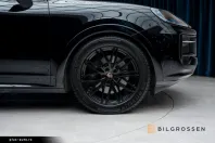 Porsche Cayenne din 2024 cu 22.570 km - oferta POR170799 - foto 12