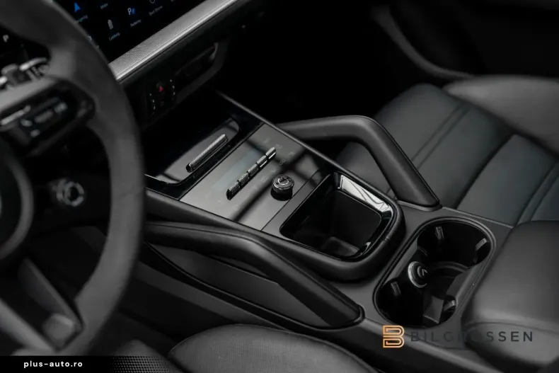 Porsche Cayenne din 2024 cu 22.570 km - oferta POR170799 - foto 22