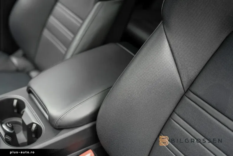 Porsche Cayenne din 2024 cu 22.570 km - oferta POR170799 - foto 23