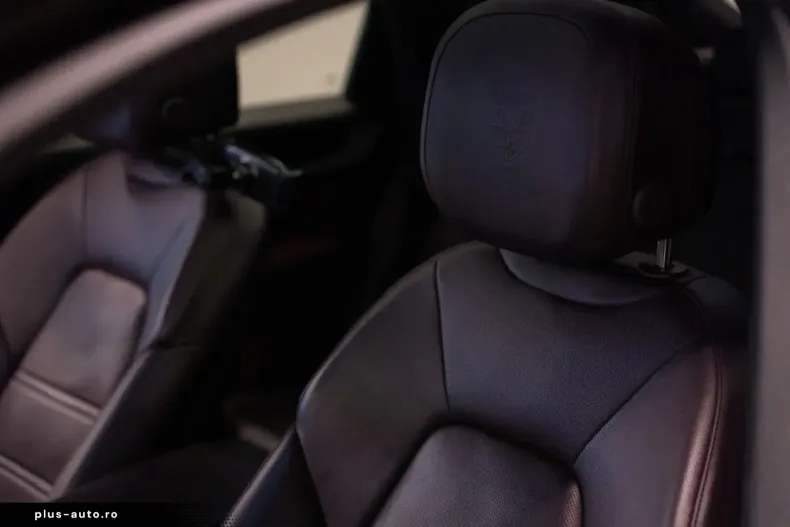 Porsche Cayenne din 2023 cu 31.000 km - oferta POR170800 - foto 13