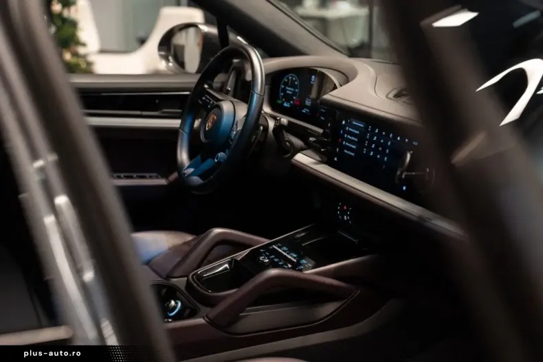 Porsche Cayenne din 2023 cu 31.000 km - oferta POR170800 - foto 20