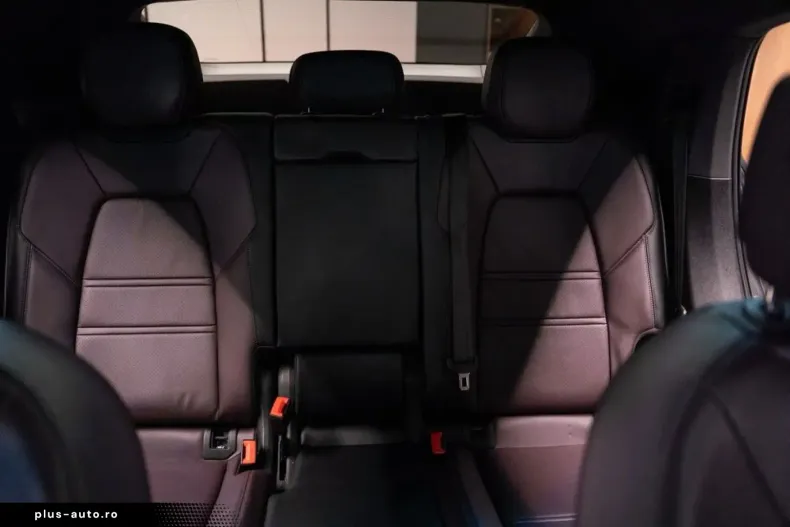 Porsche Cayenne din 2023 cu 31.000 km - oferta POR170800 - foto 24