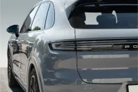 Porsche Cayenne din 2023 cu 38.200 km - oferta POR170801 - foto 11