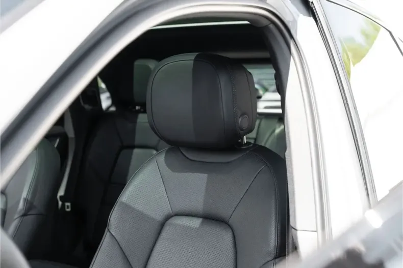 Porsche Cayenne din 2023 cu 38.200 km - oferta POR170801 - foto 37