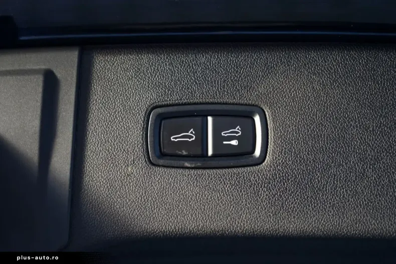 Porsche Cayenne din 2024 cu 41.370 km - oferta POR170809 - foto 43